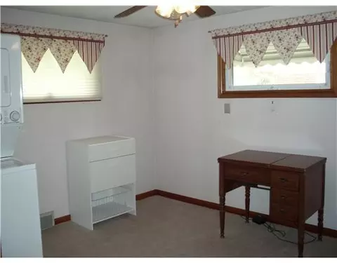 243 Floral Ave, Springfield, OH 45503 photo 8