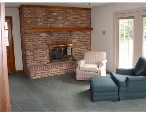 243 Floral Ave, Springfield, OH 45503 photo 5