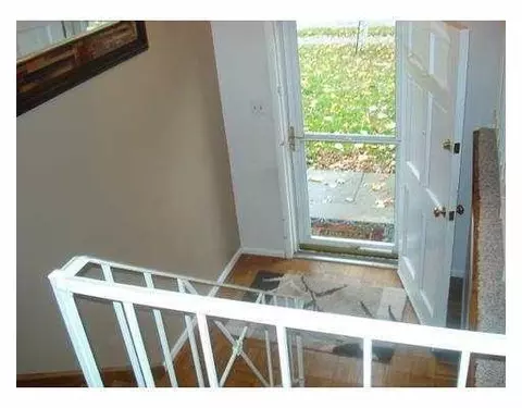 3313 Woonsocket St, Springfield, OH 45503 photo 9