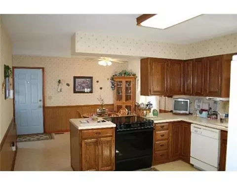 3941 Owl Ave, Springfield, OH 45503 photo 2
