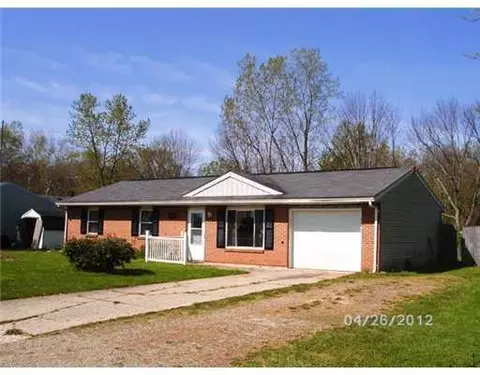 10934 Comanche Dr, Sidney, OH 45365 photo 1