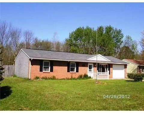 10934 Comanche Dr, Sidney, OH 45365 photo 2