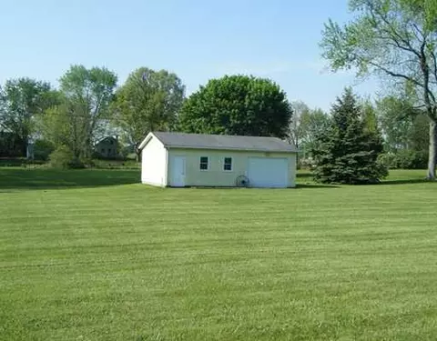 2743 Danbury, Springfield, OH 45505 photo 2