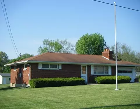 2743 Danbury, Springfield, OH 45505 photo 1