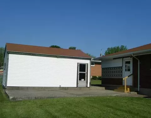 2743 Danbury, Springfield, OH 45505 photo 5