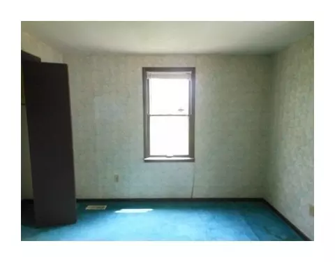 2450 W Possum, Springfield, OH 45506 photo 5
