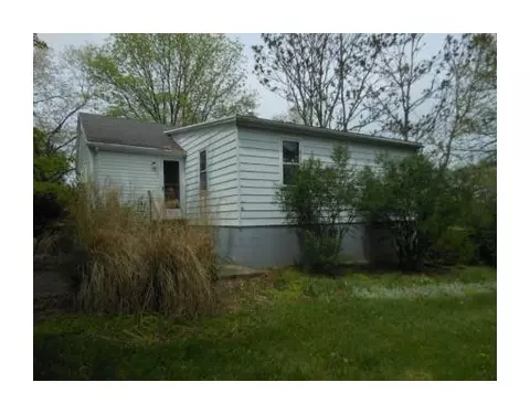 2450 W Possum, Springfield, OH 45506 photo 2