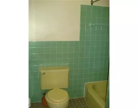 3021 N Hampton Rd, Springfield, OH 45502 photo 9