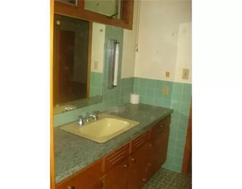 3021 N Hampton Rd, Springfield, OH 45502 photo 8