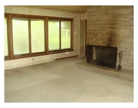 3021 N Hampton Rd, Springfield, OH 45502 photo 2