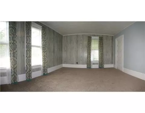 2348 E High St, Springfield, OH 45505 photo 12