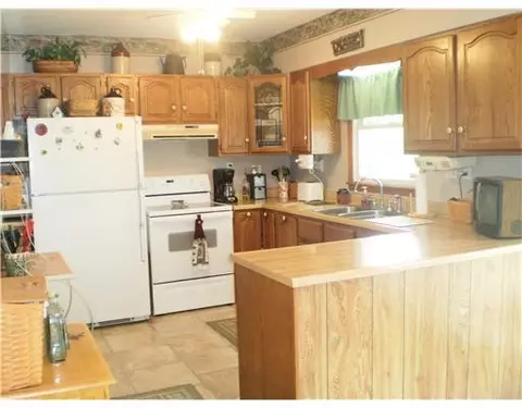 2415 Woodside Ave, Springfield, OH 45503 photo 3
