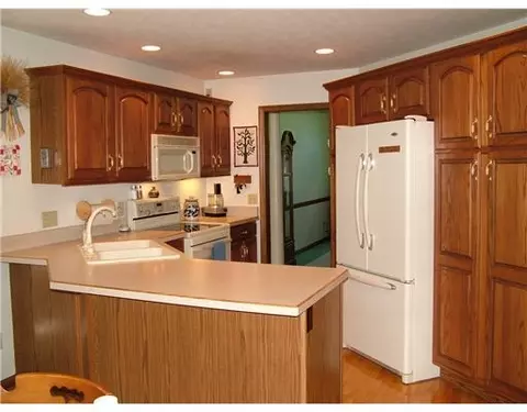 2860 Myers Rd, Springfield, OH 45502 photo 5