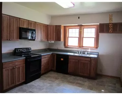 301 E Main, Pandora, OH 45877 photo 2