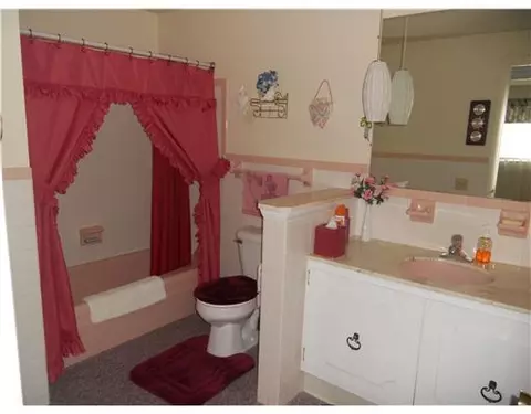 3156 Meadow Wood, Springfield, OH 45505 photo 9
