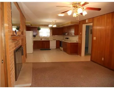 3156 Meadow Wood, Springfield, OH 45505 photo 4