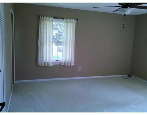446 E Robinwood, Sidney, OH 45365 photo 9