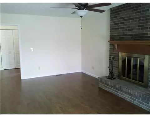 446 E Robinwood, Sidney, OH 45365 photo 6