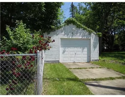437 Rosewood, Springfield, OH 45506 photo 2