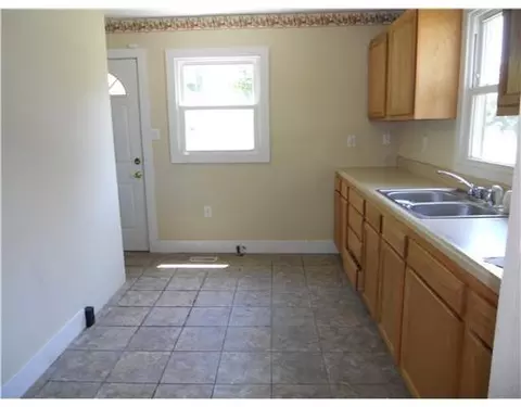 437 Rosewood, Springfield, OH 45506 photo 4
