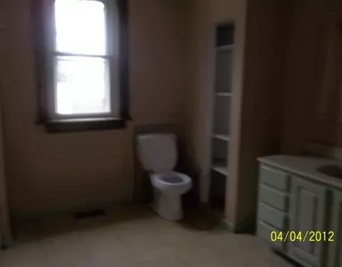 943 Oak St, Springfield, OH 45505 photo 5