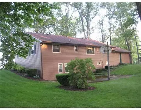 4108 Bosart, Springfield, OH 45503 photo 2