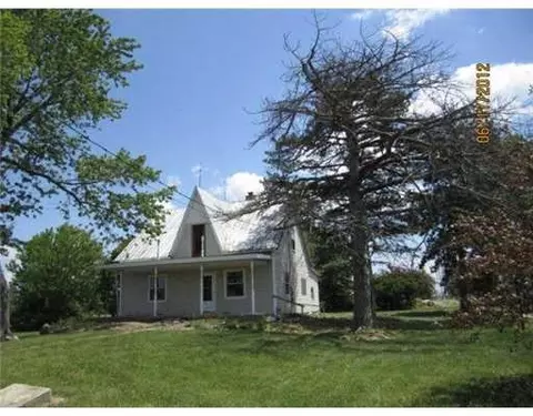 4390 Wolfe Rd, Lima, OH 45807 photo 1