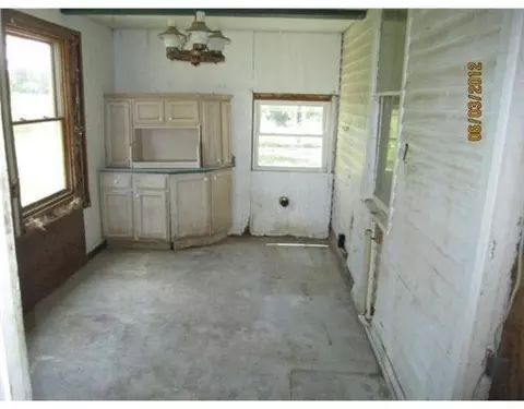 4390 Wolfe Rd, Lima, OH 45807 photo 5