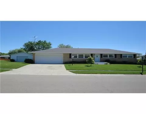 4100 Phoenix, Springfield, OH 45503 photo 1