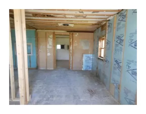 1518 Eagle City, Springfield, OH 45504 photo 2