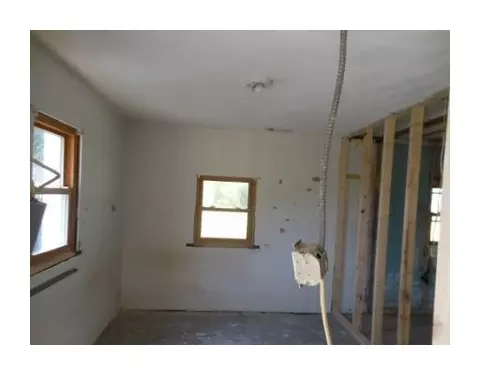 1518 Eagle City, Springfield, OH 45504 photo 4