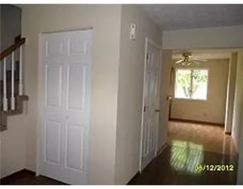222 Ramar Dr, Springfield, OH 45502 photo 2