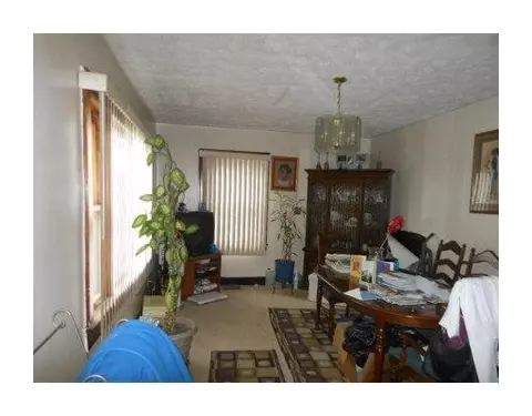 1617 S Yellow Spgs, Springfield, OH 45506 photo 6