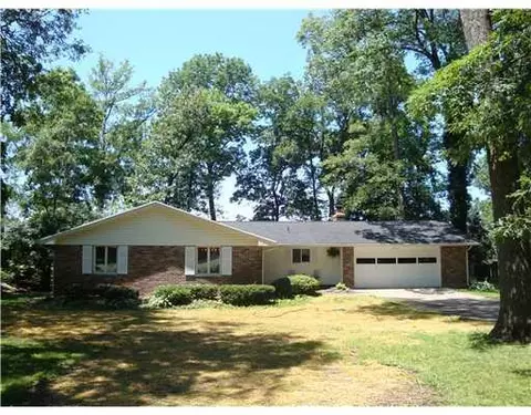 2523 Brookdale Dr, Springfield, OH 45502 photo 1