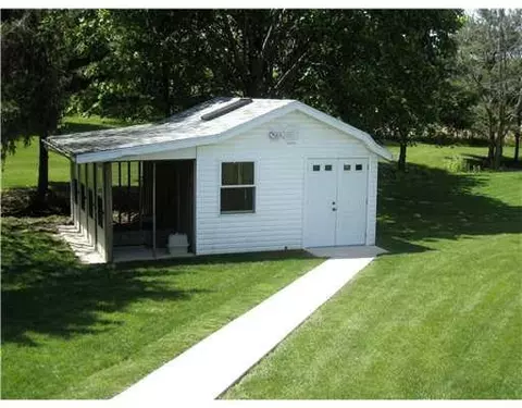 839 Old Mill Rd, Springfield, OH 45506 photo 3