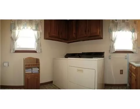 839 Old Mill Rd, Springfield, OH 45506 photo 15