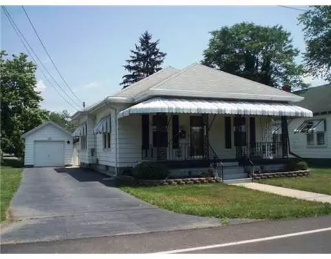 1327 E Main St, Troy, OH 45373 photo 1
