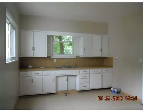 825 Clinton, Sidney, OH 45365 photo 7
