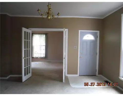 825 Clinton, Sidney, OH 45365 photo 4
