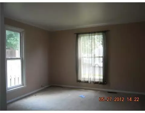 825 Clinton, Sidney, OH 45365 photo 5