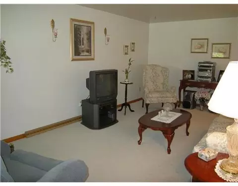 4550 Eldora St, Springfield, OH 45503 photo 6