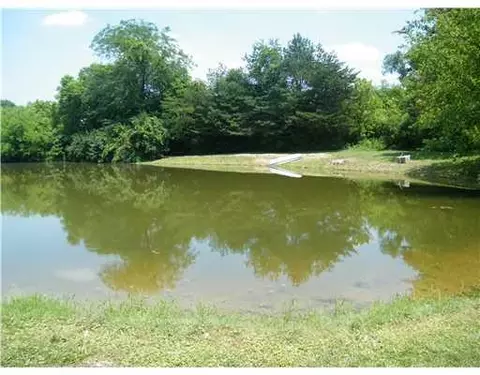 3651 Lower Valley Pk, Springfield, OH 45506 photo 2