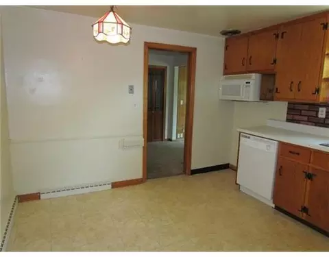 1438 Torrence Dr, Springfield, OH 45503 photo 6