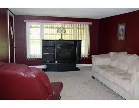 3714 Johnson Rd, Springfield, OH 45502 photo 4
