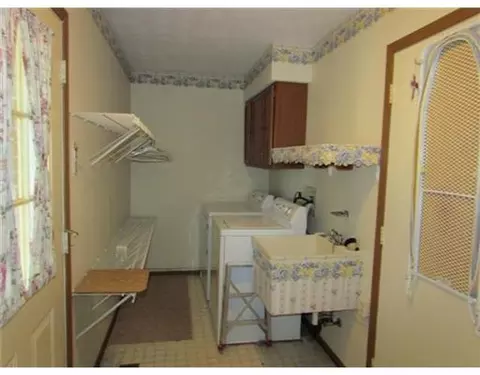 2941 Avery Cir #.., Springfield, OH 45503 photo 10