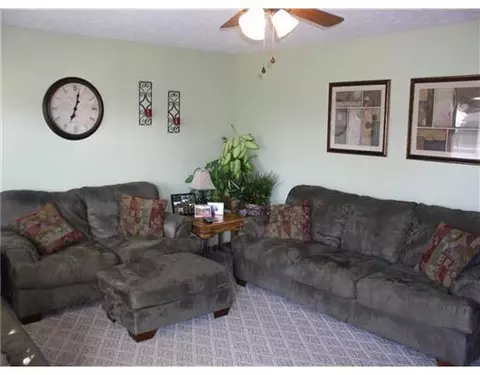 1707 Delmar, Springfield, OH 45503 photo 2