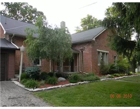 5437 Old Clifton, Springfield, OH 45502 photo 1