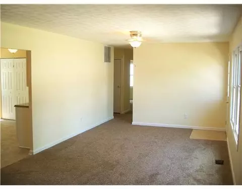 2135 Gerald Dr, Springfield, OH 45505 photo 5