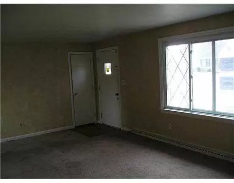 1200 Torrence, Springfield, OH 45503 photo 2