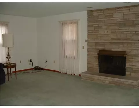 333 Holiday, Springfield, OH 45505 photo 6
